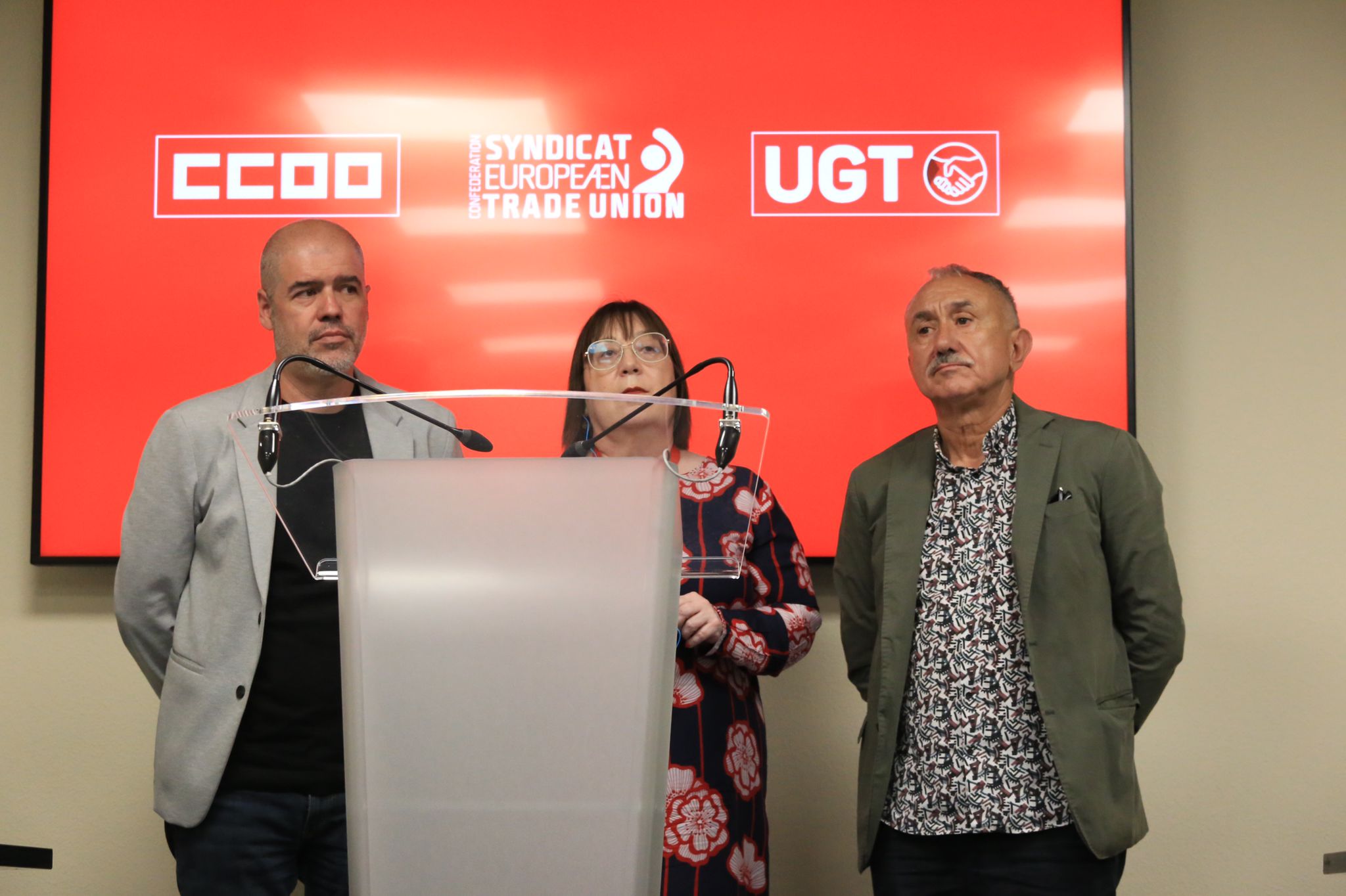 Rueda de prensa de UGT y CCOO con Esther Lynch