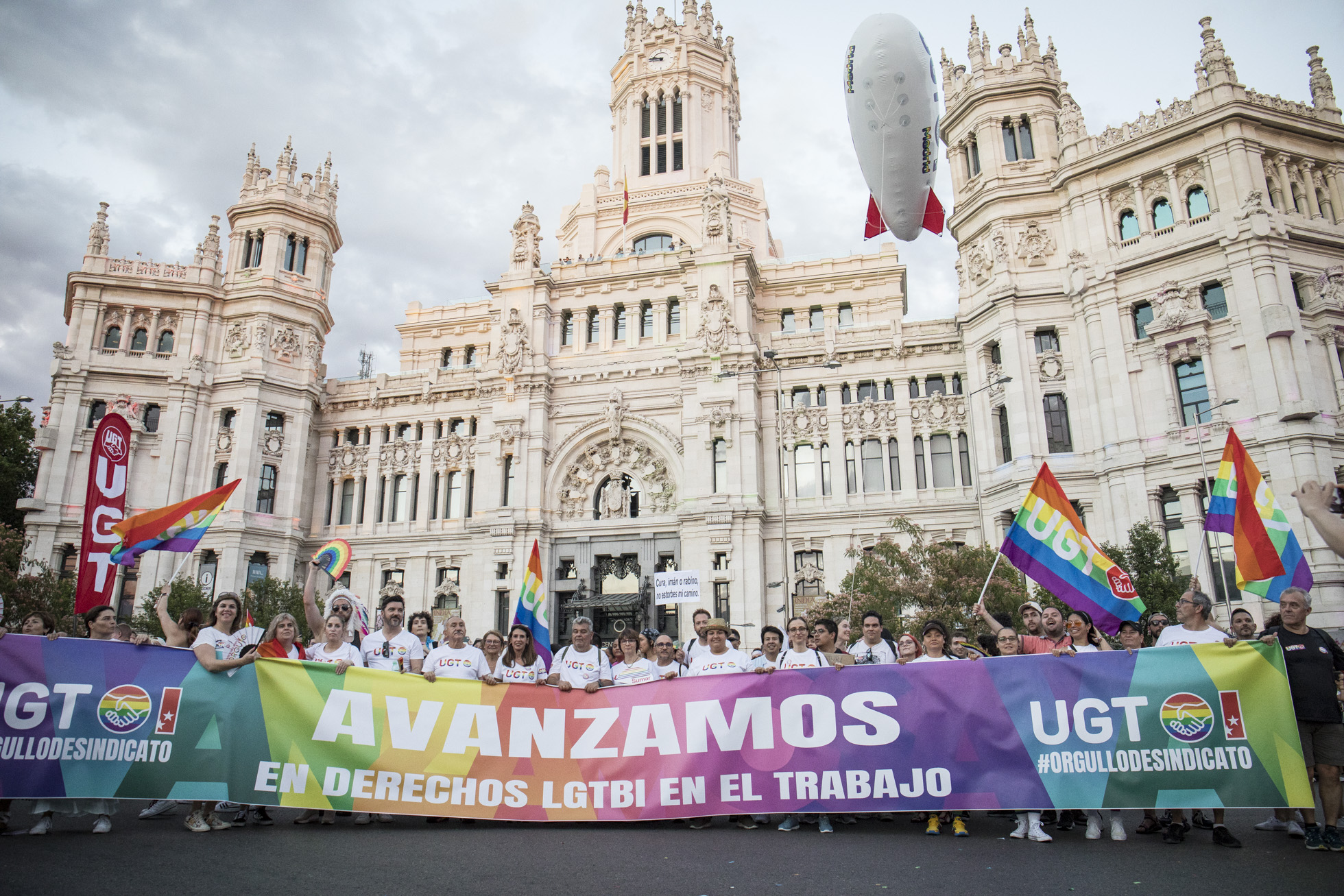 Comitiva de UGT en Cibeles