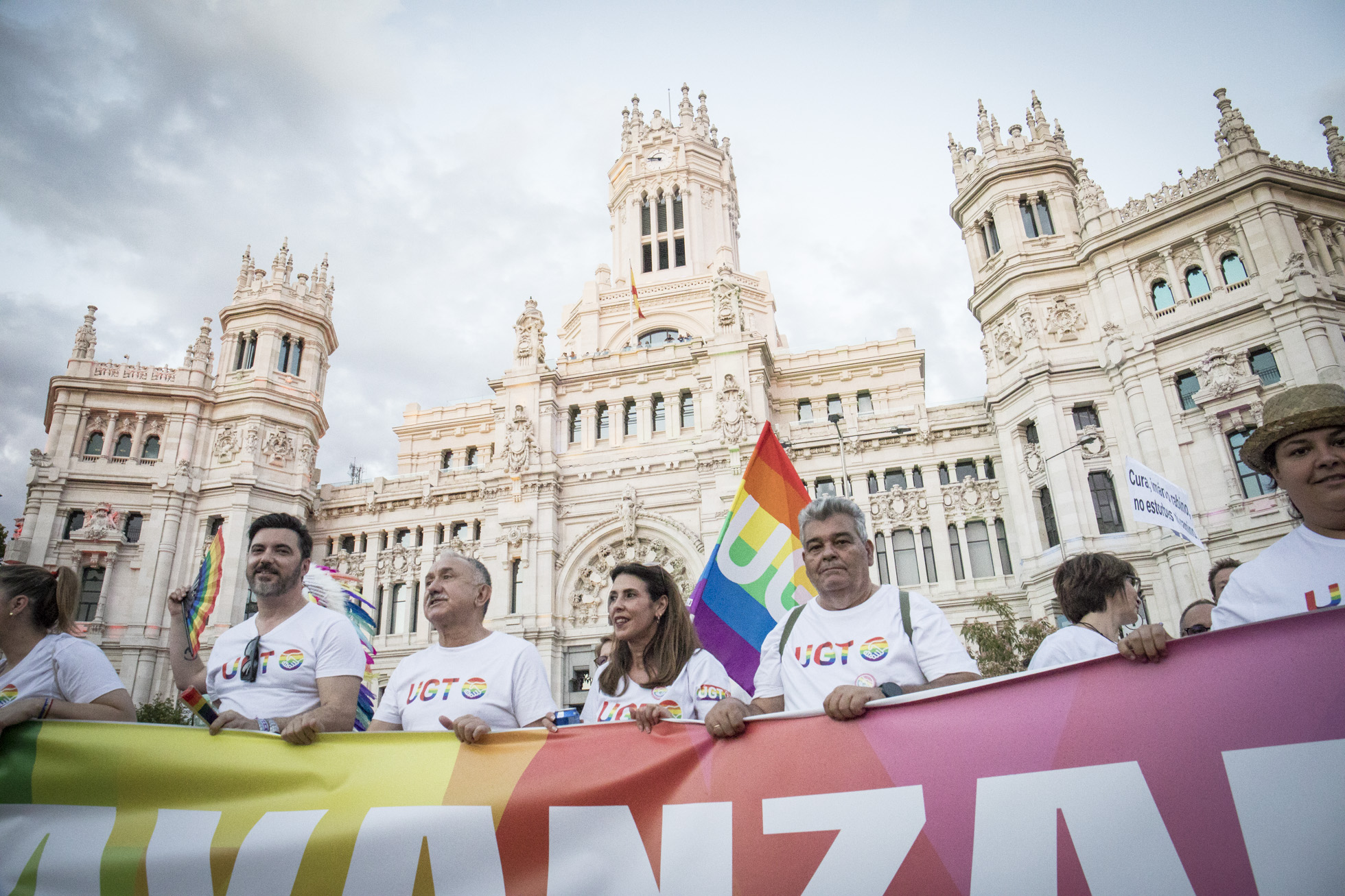 Comitiva de UGT en Cibeles