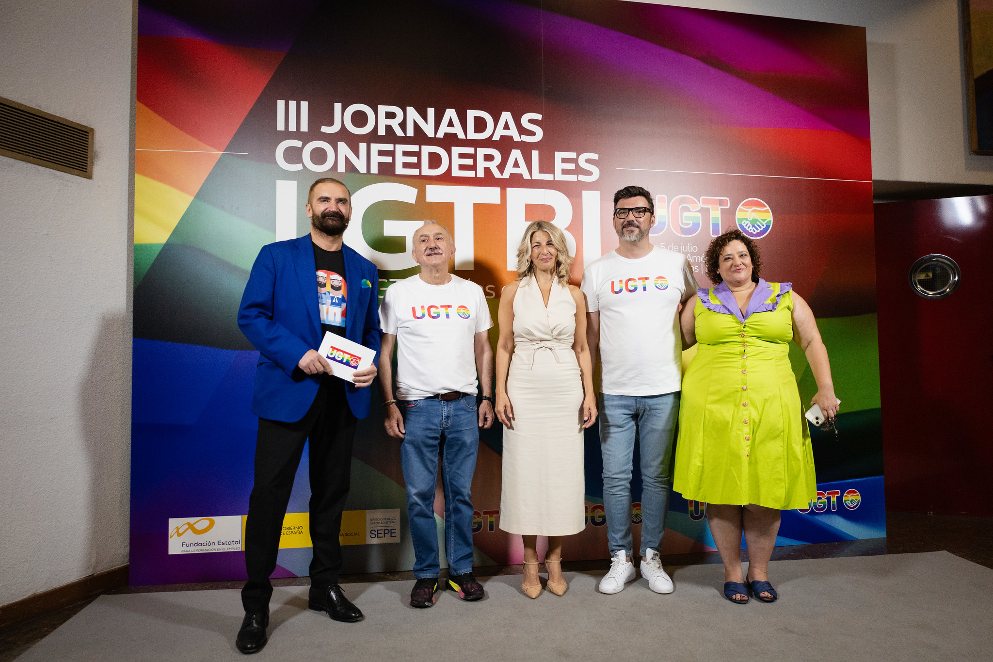 Llegada de Yolanda Díaz a las III Jornadas Confederales LGTBI