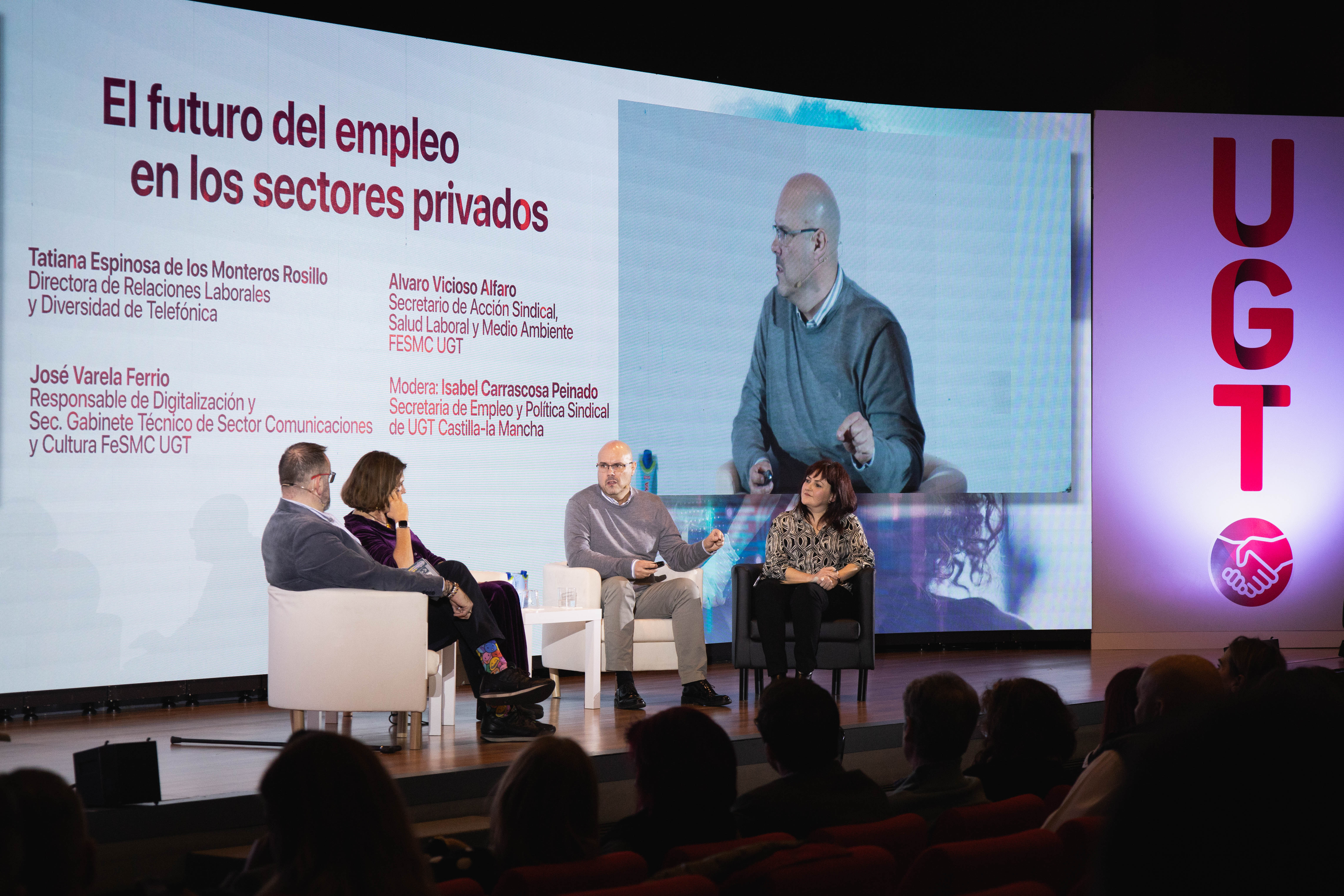 José Vaera, responsable de Digitalización y Secretario de Gabinete Técinco de Sector Comunicaciones y Cultura de FeSMC UGT, participa en la mesa