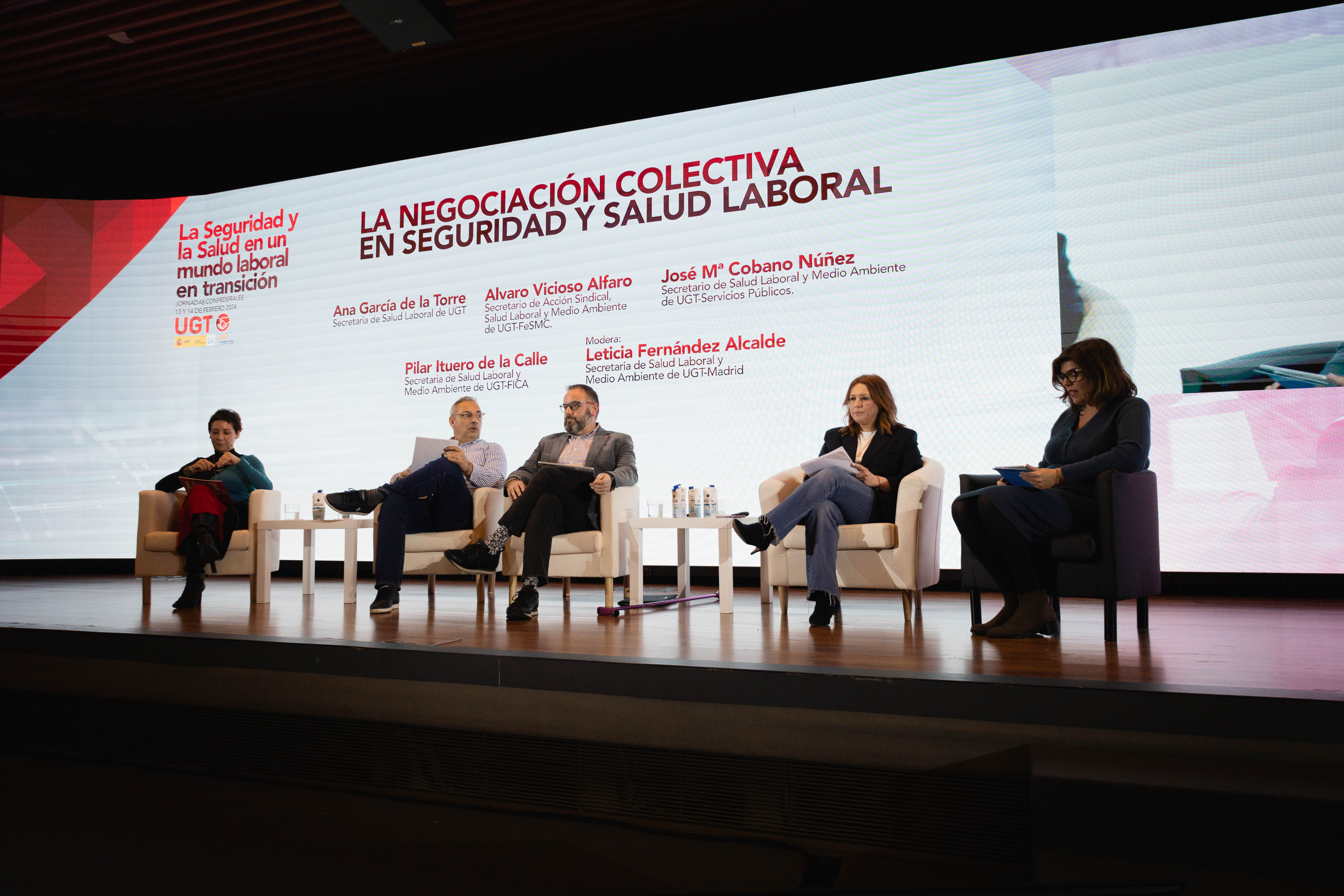 Mesa 'La negociación colectiva en seguridad y salud laboral'