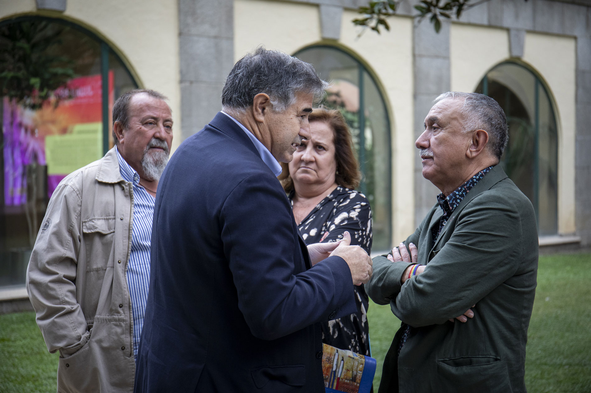 Pepe Álvarez recibe a invitados