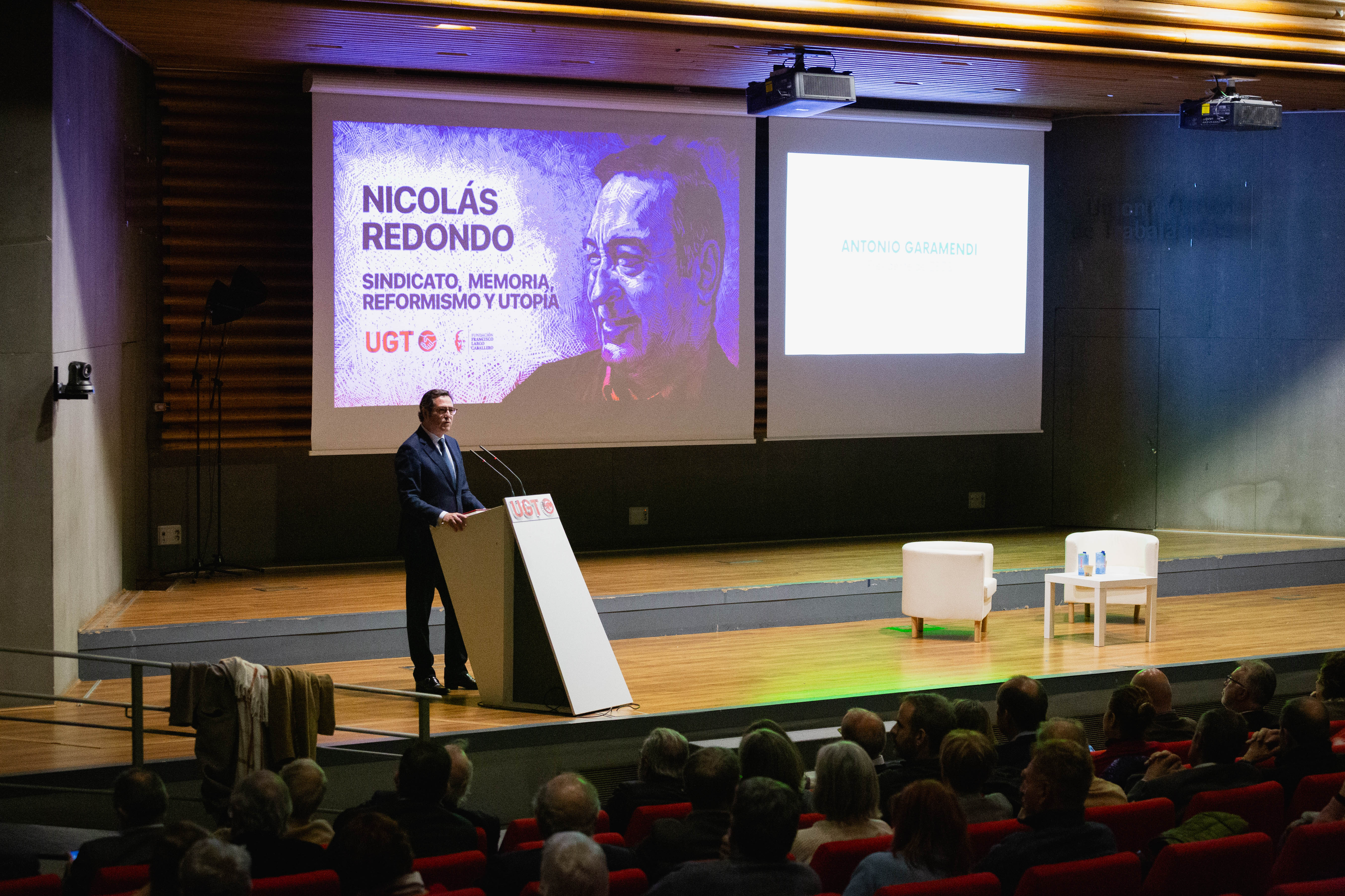 Antonio Garamendi interviene en el acto